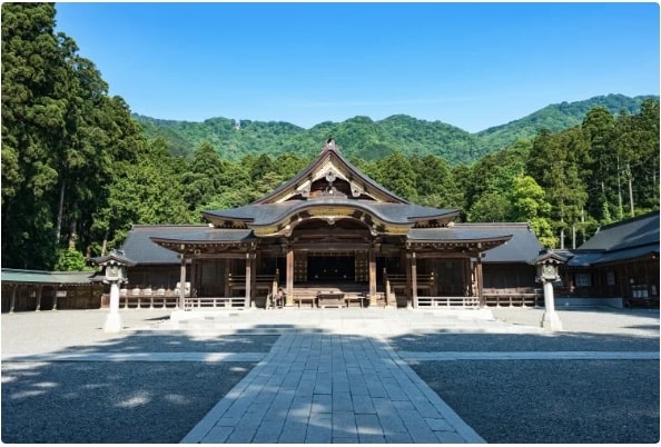 Đền thờ Yahiko-jinja, Niigata, Hokuriki shinetsu, Nhật Bản