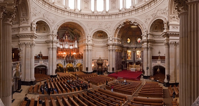 Nhà thờ lớn Dom, Đức