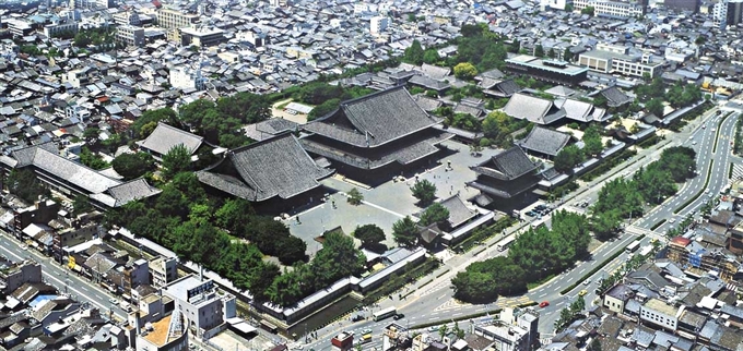 Chùa Higashi Honganji, Kyoto,  Kansai, Nhật Bản