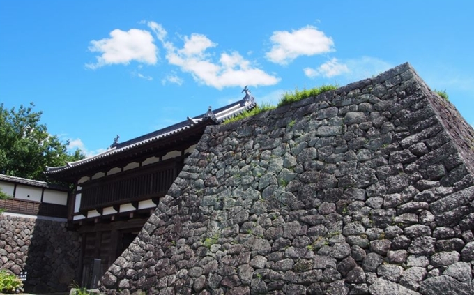 Công viên Thành Komoro, Nagano, Hokuriku Shinetsu, Nhật Bản