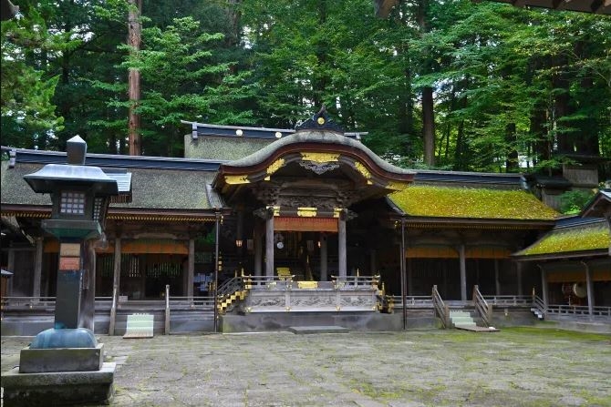 Đền thờ Suwa Taisha, Nagano, Hokuriku Shinetsu, Nhật Bản