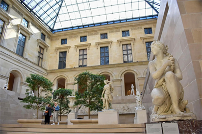 Bảo tàng Musée de Louvre, Pháp