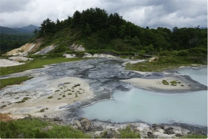 Suối nước nóng Hachimantai, Akita, Tohoku, Nhật Bản