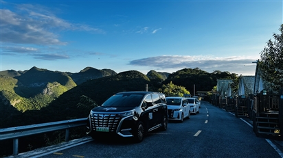 Tổng Quan Tour Caravan Trung Quốc: Trải Nghiệm Lái Xe Xuyên Biên Giới Cùng ANZ Travel